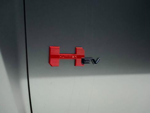 Used 2024 GMC Hummer EV 3X w/ Extreme Off-Road Package AWD/4WD image 24
