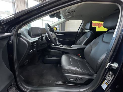 Used 2023 Kia EV6 Wind image 11