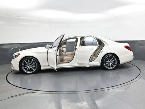 Used 2019 Mercedes-Benz S 560 S 560 w/ AMG Line Exterior image 42