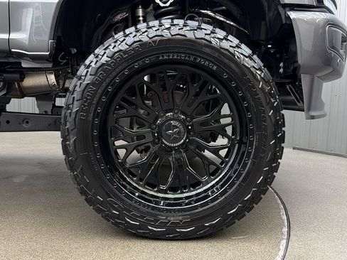 Used 2026 Ford F250 Platinum AWD/4WD image 10