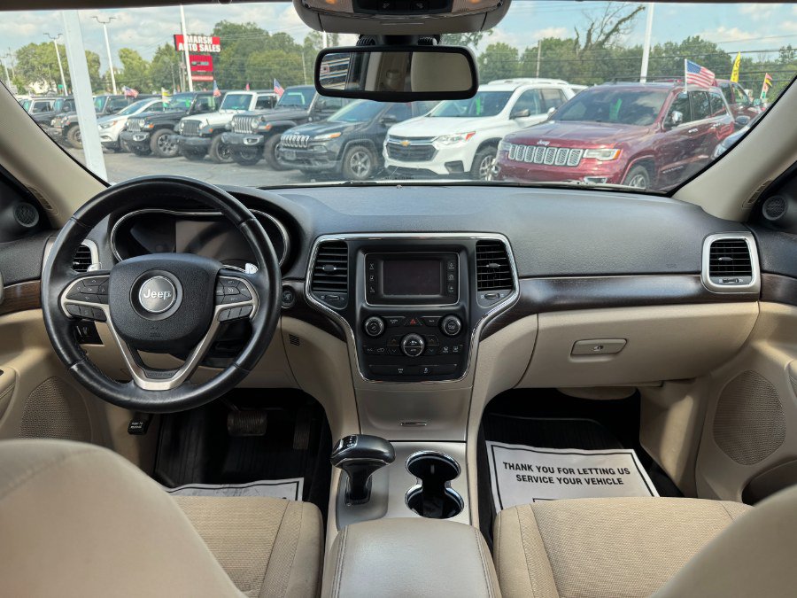 Used 2014 Jeep Grand Cherokee Laredo w/ Quick Order Package 23E AWD/4WD image 21
