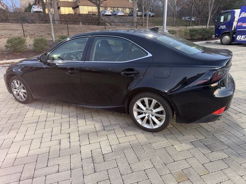Used 2014 Lexus IS 250 image 4