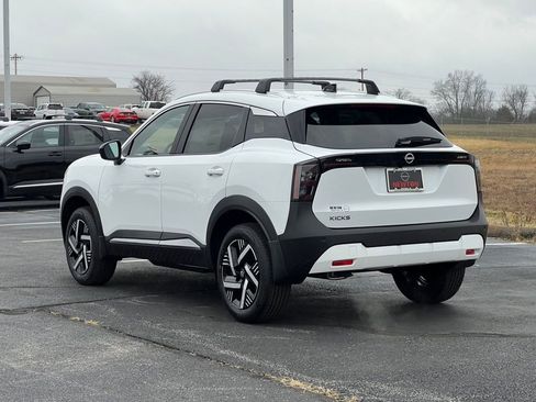 New 2026 Nissan Kicks SV w/ Cold Weather Package FWD image 7