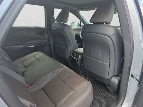 Certified 2023 Lexus RX 350 w/ Accessory Package (Z1) AWD/4WD image 11