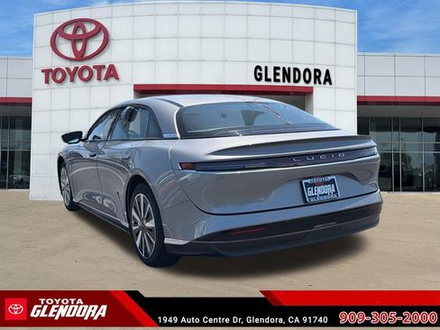 Used 2024 Lucid Air Touring AWD/4WD image 8