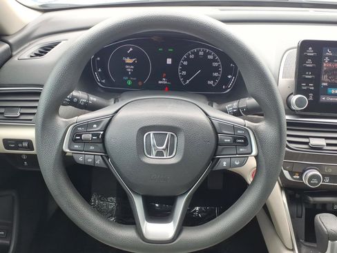 Used 2018 Honda Accord EX image 22