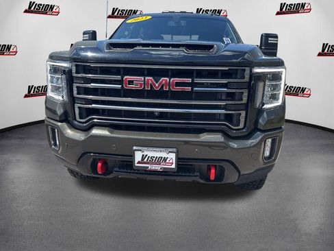 Used 2023 GMC Sierra 2500 AT4 w/ AT4 Preferred Package AWD/4WD image 2