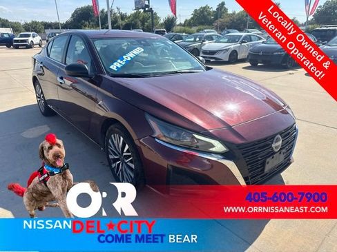 Used 2025 Nissan Altima 2.5 SV FWD image 7