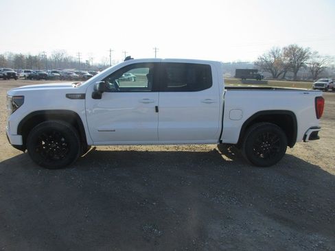 New 2026 GMC Sierra 1500 Elevation w/ Elevation Premium Package AWD/4WD image 9