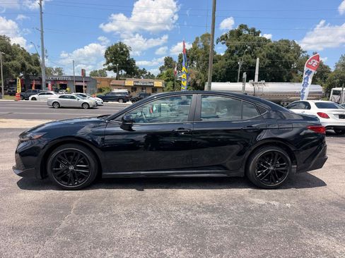 Used 2026 Toyota Camry SE FWD image 8