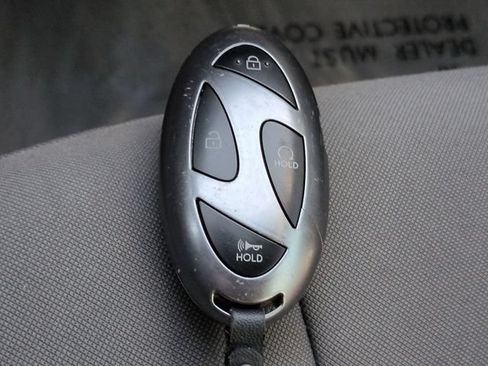Used 2025 Hyundai Elantra Sport FWD image 26