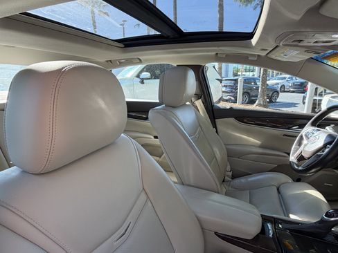 Used 2014 Cadillac XTS Luxury w/ Driver Awareness Package AWD/4WD image 46