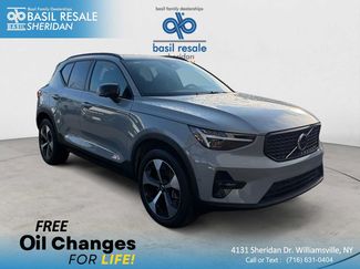 Used 2026 Volvo XC40 B5 Plus AWD/4WD video 1