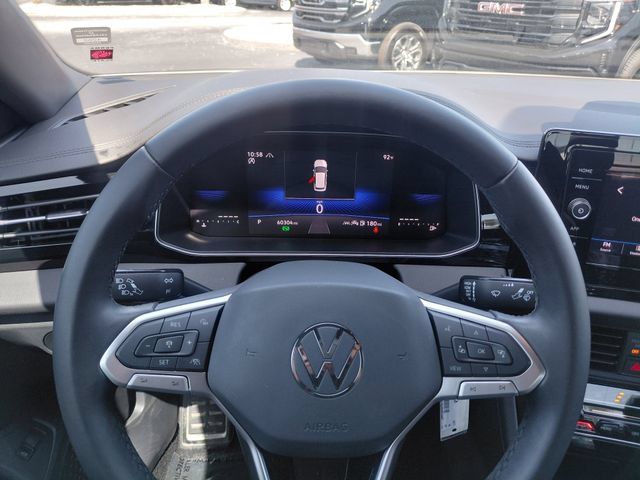 Used 2025 Volkswagen Jetta Sport FWD image 24