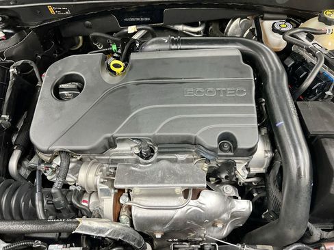Used 2022 Chevrolet Malibu RS FWD image 23