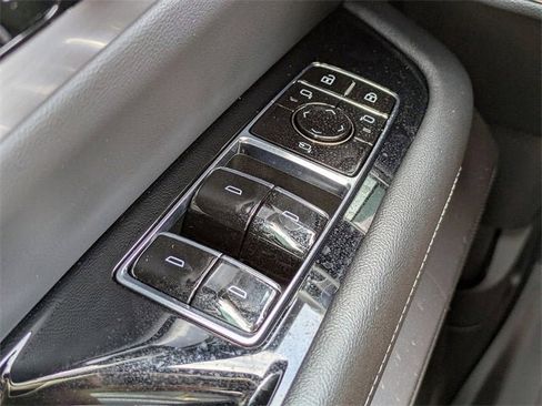 New 2026 Cadillac Vistiq Sport w/ LPO, Floor Liner Package image 25