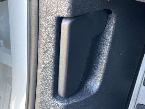 Used 2021 Volkswagen Tiguan SE R-Line FWD image 16