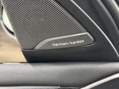 Used 2023 BMW X4 xDrive30i w/ M Sport Package image 25