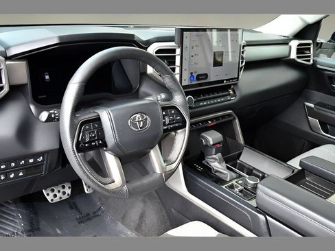 Used 2024 Toyota Sequoia SR5 w/ SR5 Premium Package AWD/4WD image 13