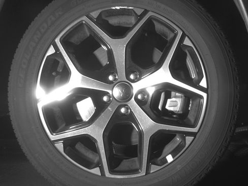 Used 2025 Jeep Compass Limited AWD/4WD image 13