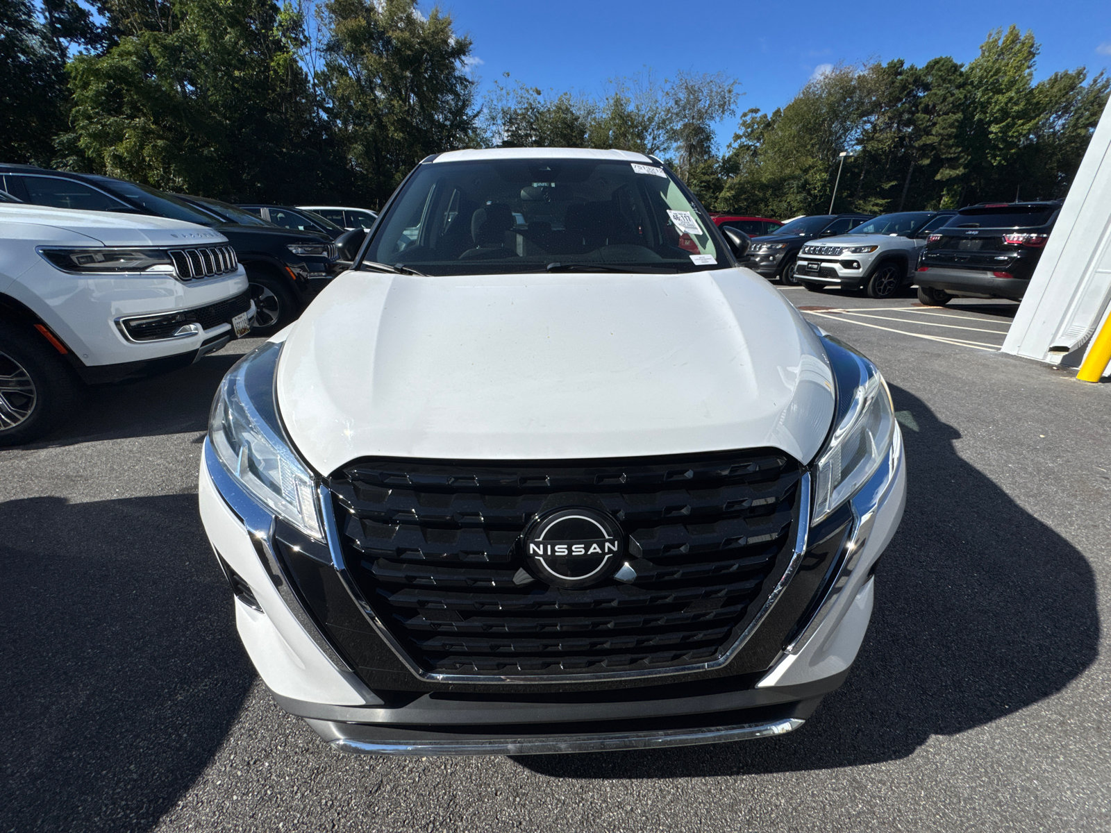 Used 2024 Nissan Kicks S FWD image 2