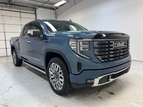 New 2026 GMC Sierra 1500 Denali Ultimate AWD/4WD image 7