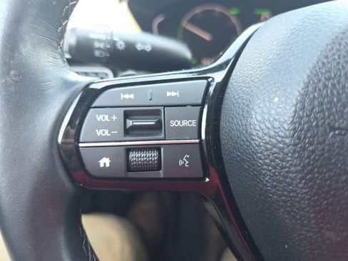 Used 2025 Honda Civic Sport image 14