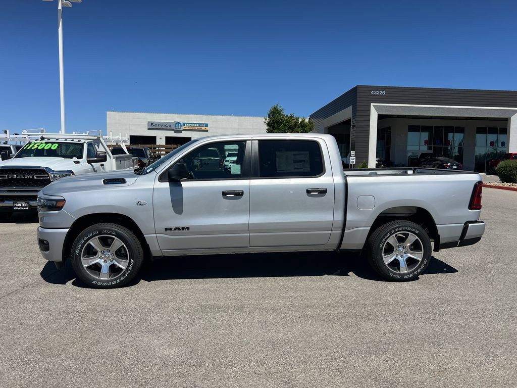 New 2026 RAM 1500 Express RWD image 3