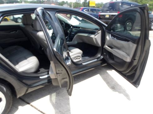 Used 2013 Cadillac XTS Luxury w/ Driver Awareness Package FWD image 6