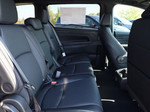 New 2026 Honda Odyssey Sport-L image 32