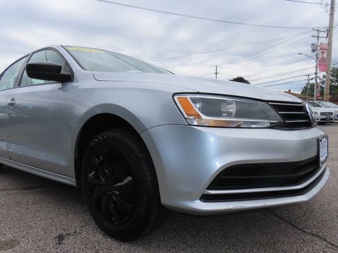 Used 2015 Volkswagen Jetta S FWD image 18