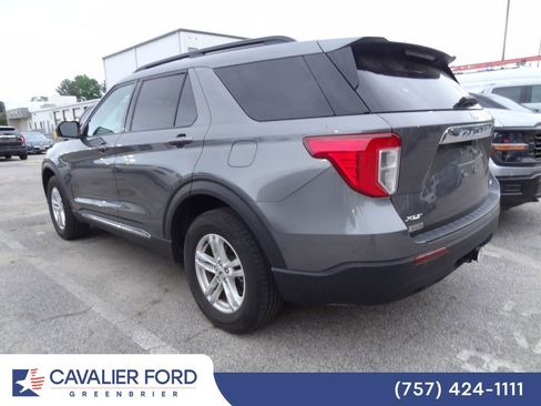 Used 2023 Ford Explorer XLT w/ Class IV Trailer Tow Package AWD/4WD image 5
