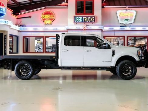 Used 2020 Ford F350 Lariat w/ Lariat Value Package AWD/4WD image 9