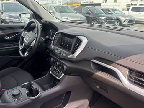 Certified 2023 GMC Terrain SLE w/ Driver Convenience Package FWD image 17
