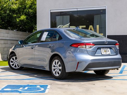 Used 2023 Toyota Corolla LE FWD image 10