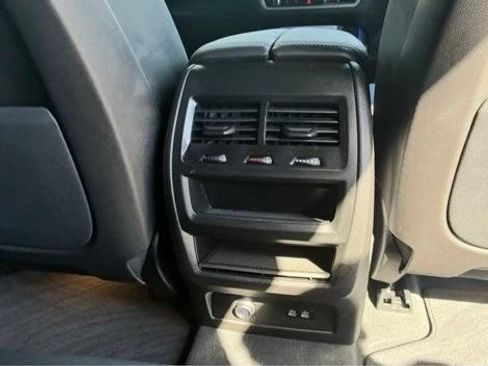 Used 2026 BMW X5 xDrive40i AWD/4WD image 18
