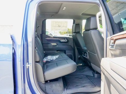 New 2026 GMC Sierra 1500 Elevation w/ Elevation Premium Package AWD/4WD image 10