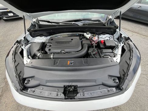 Used 2024 Buick Envision Sport Touring image 38