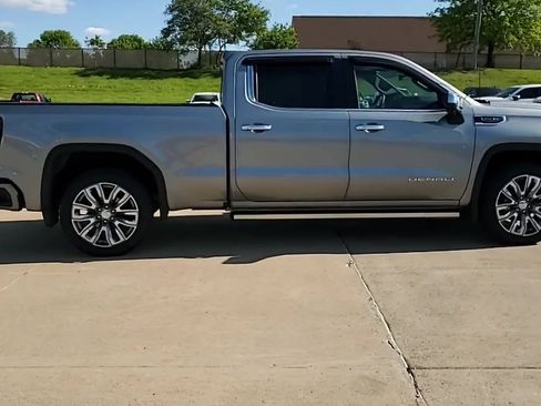 Used 2023 GMC Sierra 1500 Denali w/ Denali Reserve Package AWD/4WD image 9
