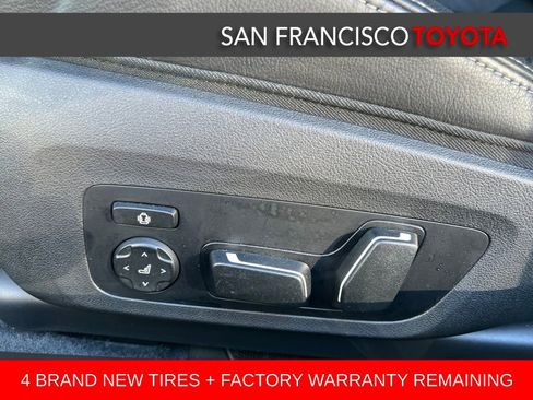 Used 2024 BMW M2 w/ Lighting Package image 16