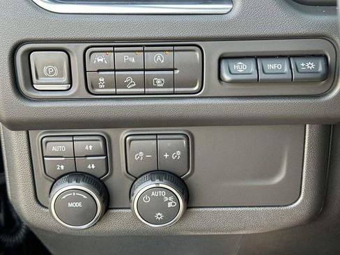 Used 2023 Chevrolet Tahoe High Country w/ Premium Package 2 image 17