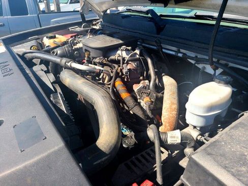 Used 2011 Chevrolet Silverado 2500 W/T image 15