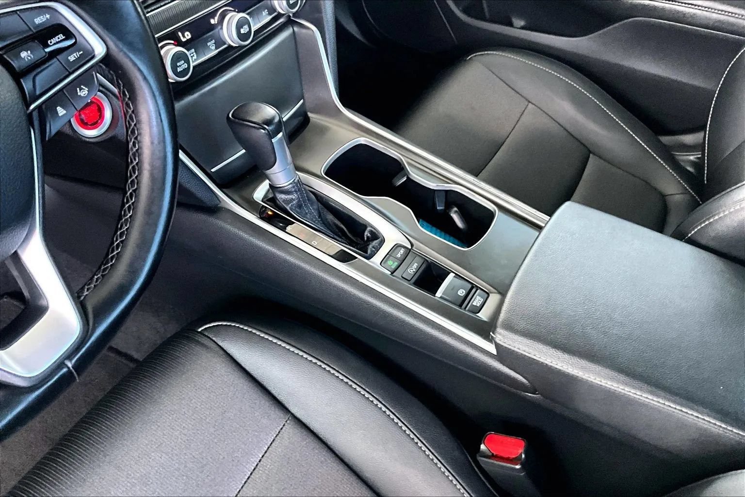 Used 2021 Honda Accord Sport image 15