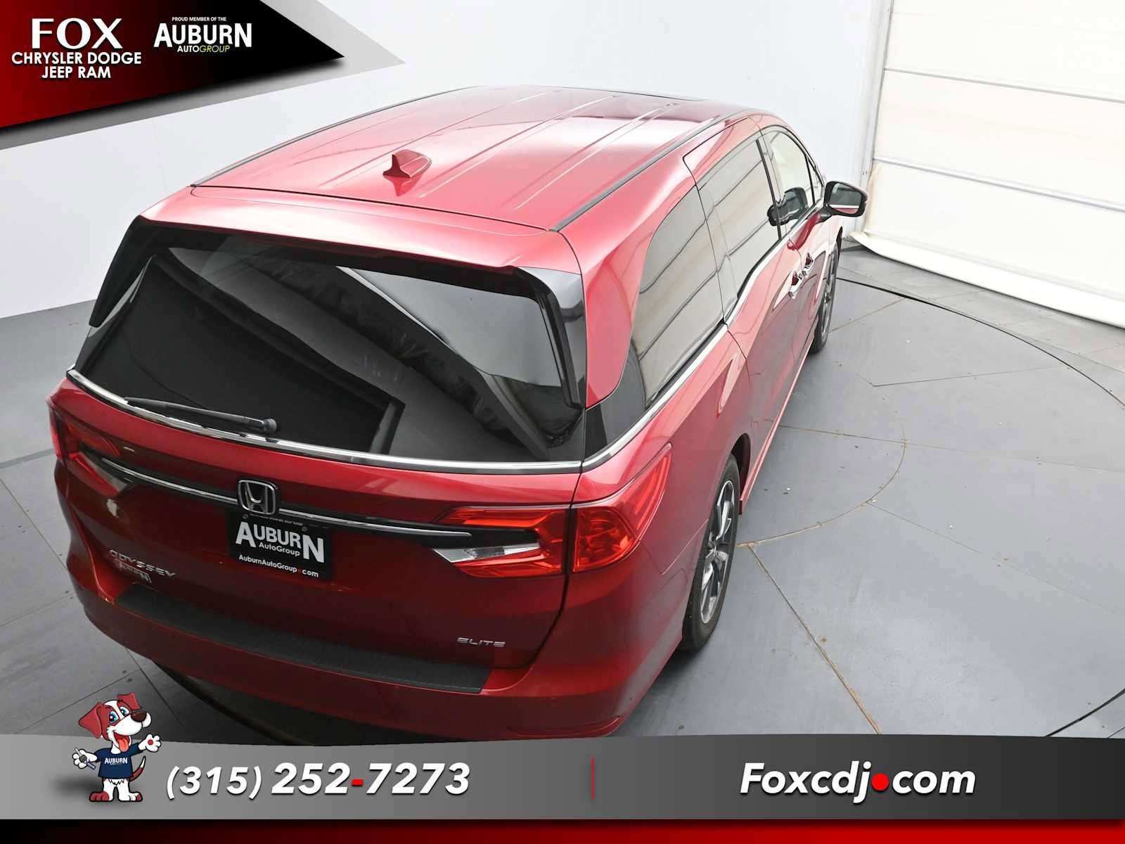 Used 2024 Honda Odyssey Elite image 32