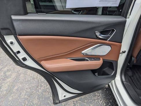 Used 2019 Acura RDX AWD w/ Advance Package image 11