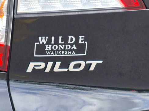 Used 2020 Honda Pilot Elite image 16