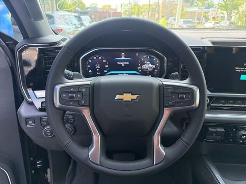 New 2026 Chevrolet Silverado 1500 LTZ w/ Technology Package AWD/4WD image 11