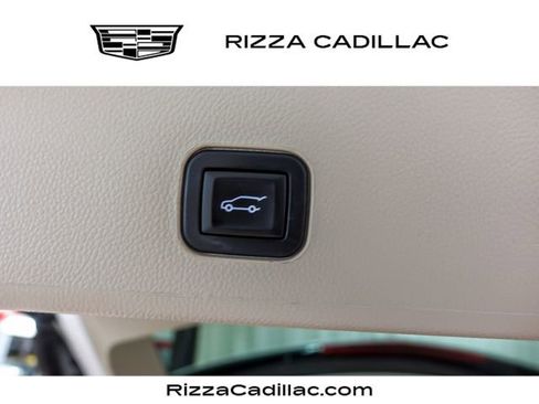 Used 2016 Cadillac SRX Luxury image 22