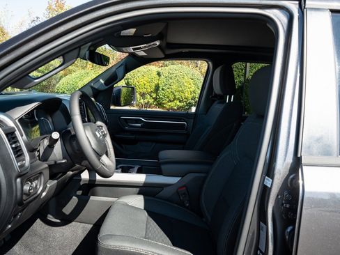New 2026 RAM 1500 Big Horn AWD/4WD image 15