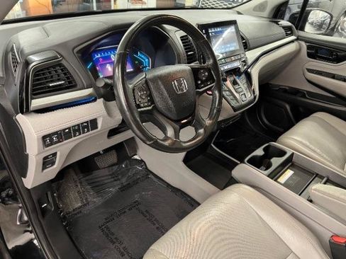 Used 2019 Honda Odyssey Elite image 8